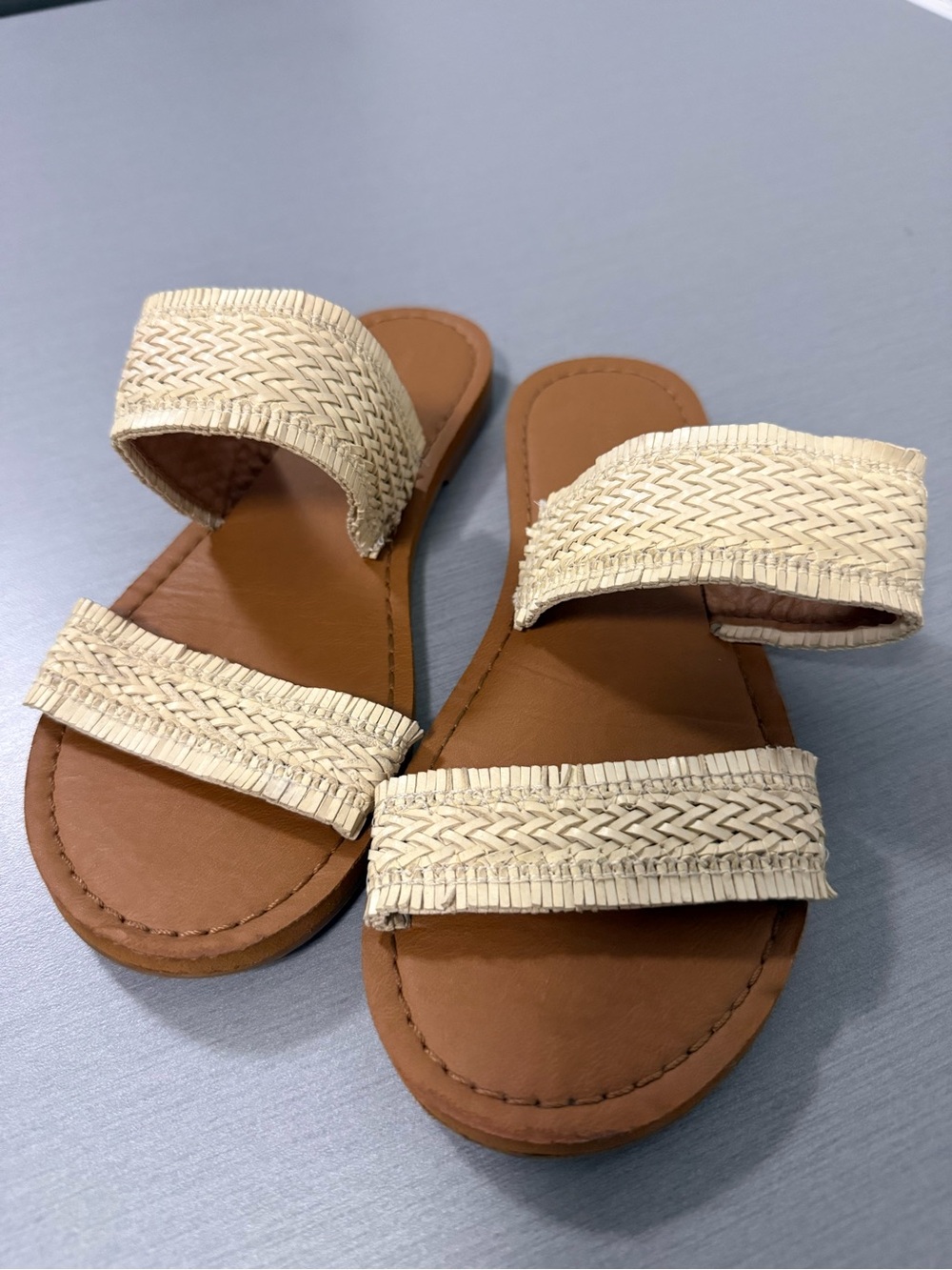 American Eagle Woven Straw Slide Sandals Size 5 Neutral Beige